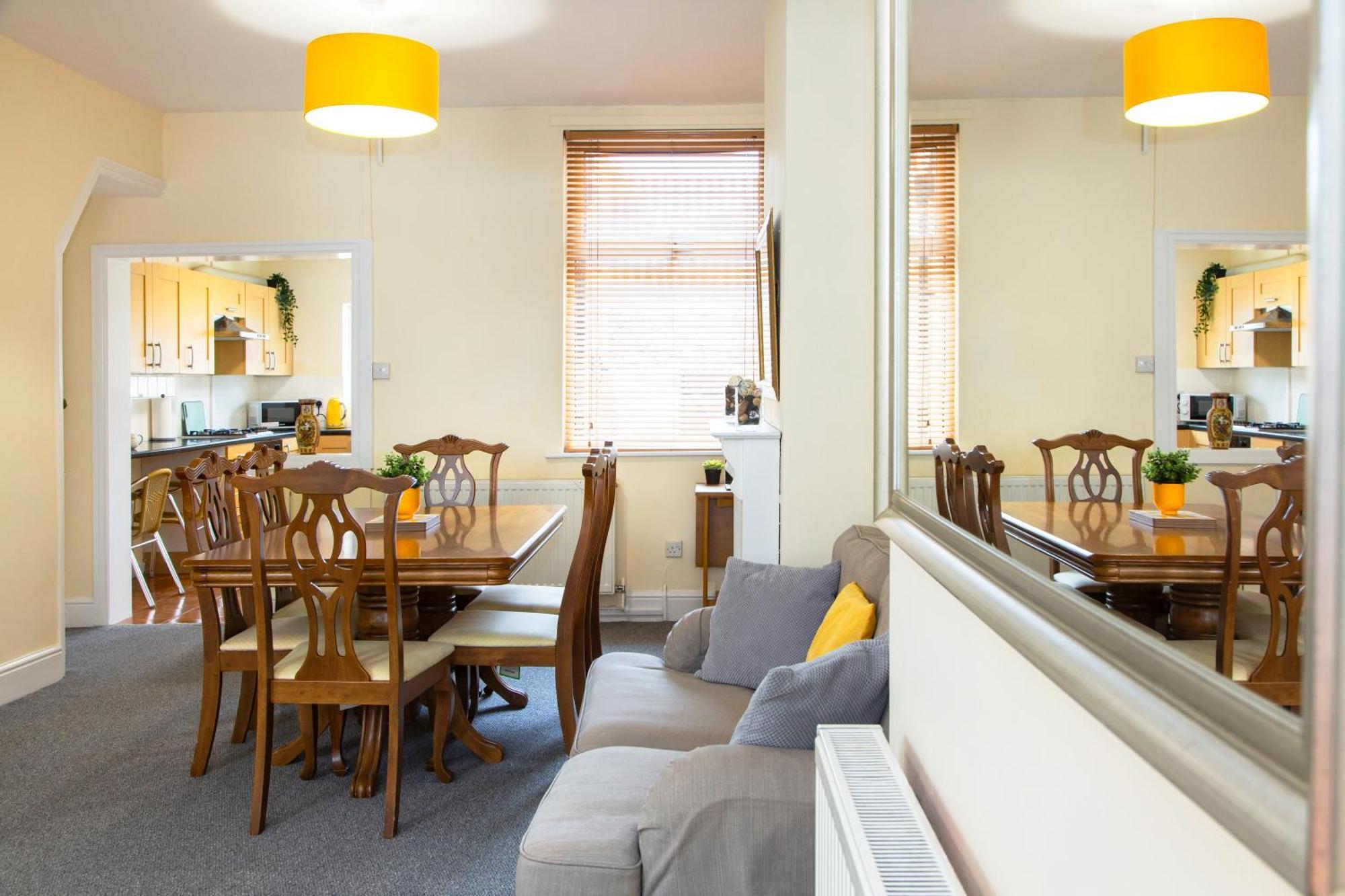 Litherland Newly Launched 3 Bedroom House With Free Parking מראה חיצוני תמונה