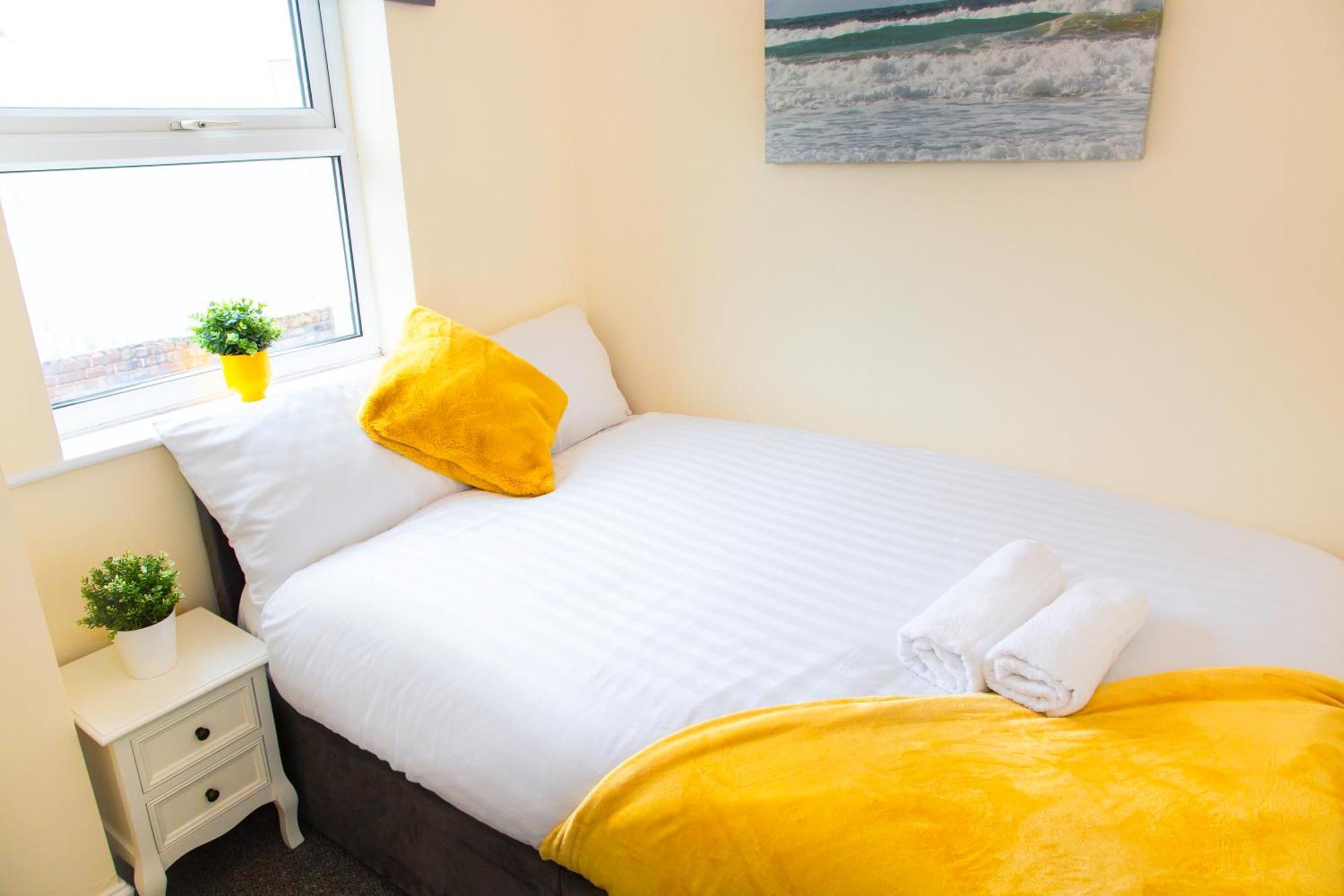 Litherland Newly Launched 3 Bedroom House With Free Parking מראה חיצוני תמונה